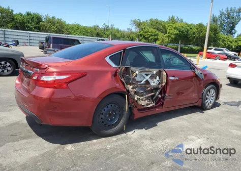 2016 Nissan Altima 2.5 из США, поврежденный, VIN 1N4AL3APXGC202674